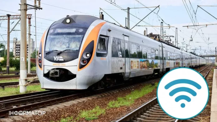 Intercity+ The Ministry of Digital Transformation is testing Starlinks in trains