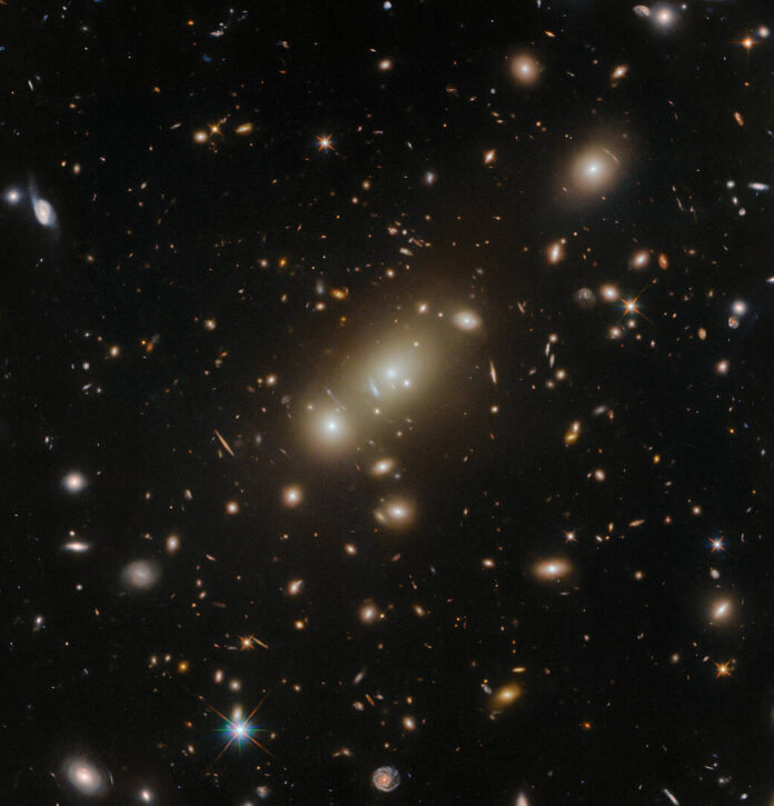 A clear view of a galaxy cluster The massive cluster Abell 3322 is featured in this image from the NASA/ESA Hubble Space Telescope