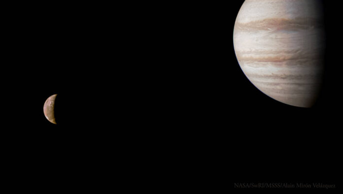 Juno mission captures Jupiter and Io together Juno mission captures Jupiter and Io together