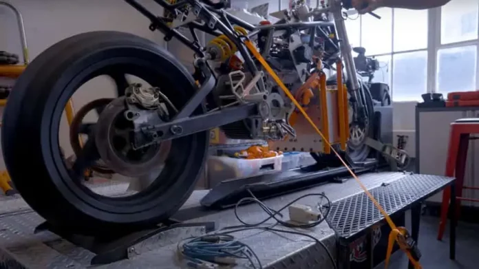 MIT opens up new possibilities with hydrogen-powered motorcycles