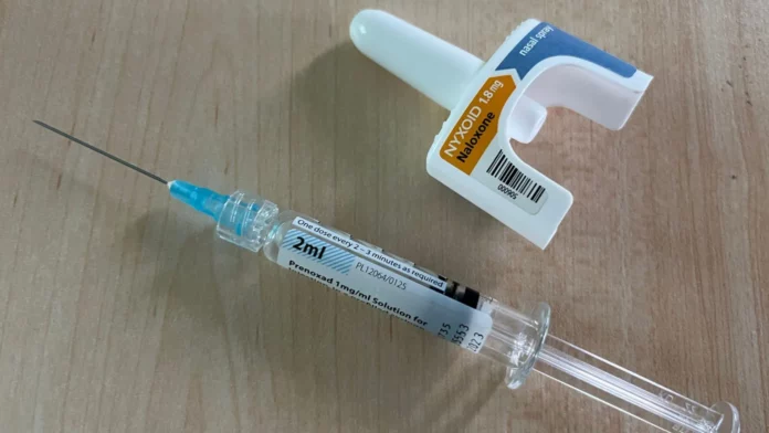 Training on drug overdose is held in the UK