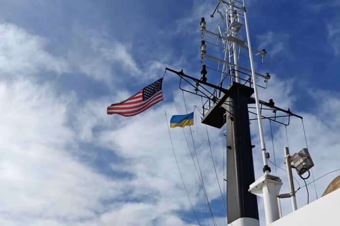 Noosphere Provides Marine Antarctic Research for the U.S. Noosphere Provides Marine Antarctic Research for the U.S.