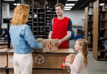 Nova Post has set a new record for parcel delivery Nova Post has set a new record for parcel delivery