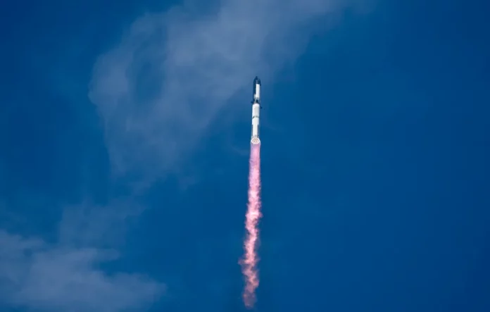 Starship reached space, but did not deploy fake satellites