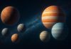 Milky Way Planets Classified into Two ‘Families’ Based on Stellar Hosts