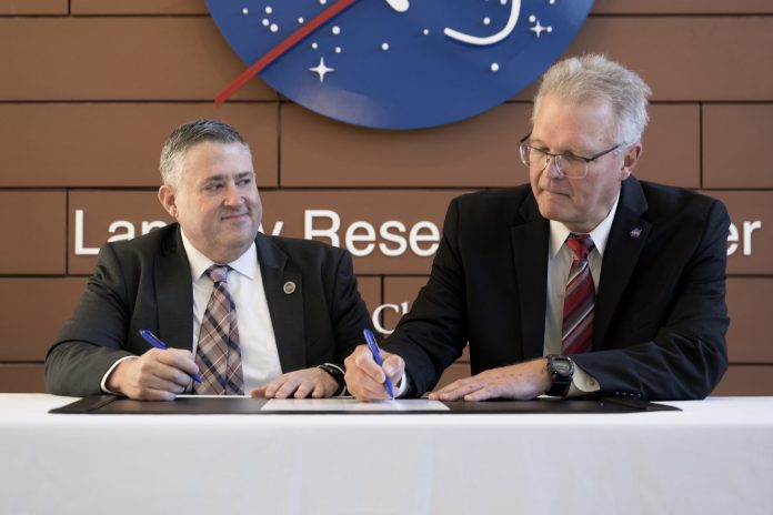 NASA Langley and Virginia Department of Energy Partnership Signing Ceremony